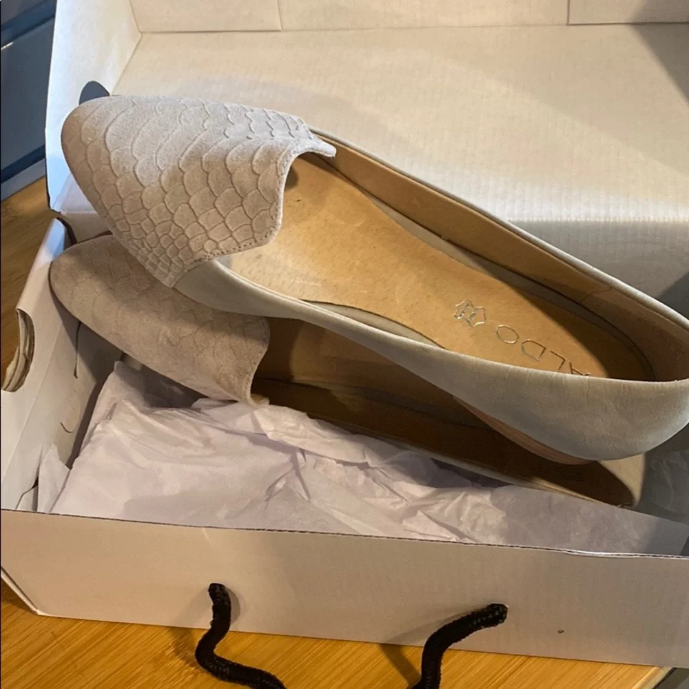 Aldo size 8.5 gray suede loafers - Picture 5 of 5